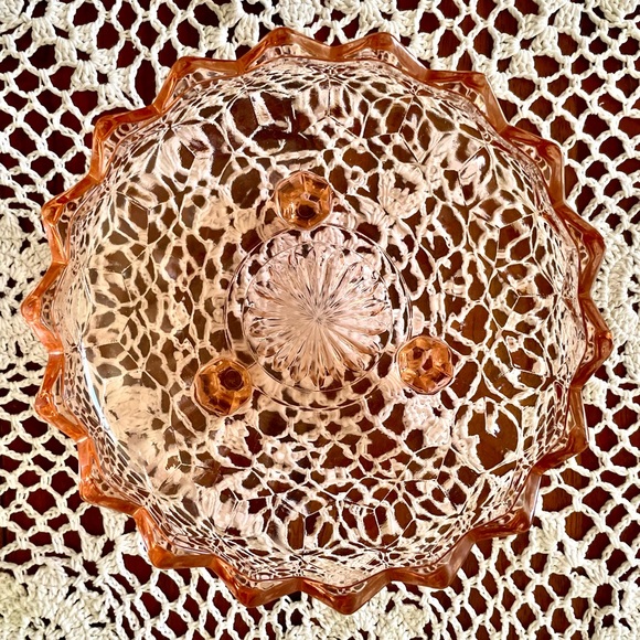 Whitehall Indiana Glass Footed Sawtooth Cubed Candy Dish, pink peach - Picture 4 of 8